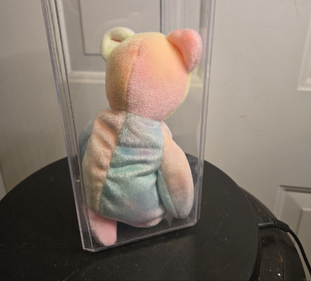 B B Bear TY Multicolor Rare Beanie Baby Birthday Bear In Plastic Case - Picture 3 of 9